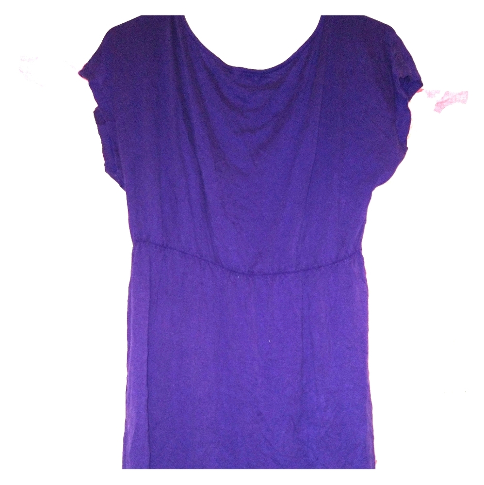 Women's small dress in purple.